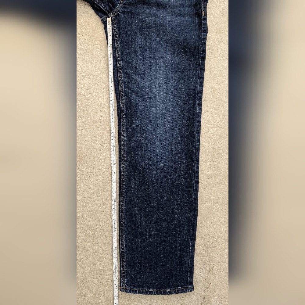 Old Navy "Loose" jeans 30W x 32L - Picture 4 of 7